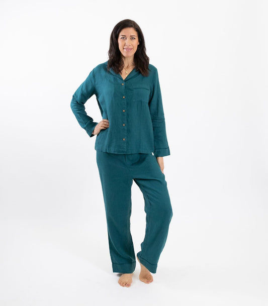 Should You Sleep in Pyjamas? 5 Reasons Why the Answer Is a Resounding –  Bhumi Organic Cotton (AU)