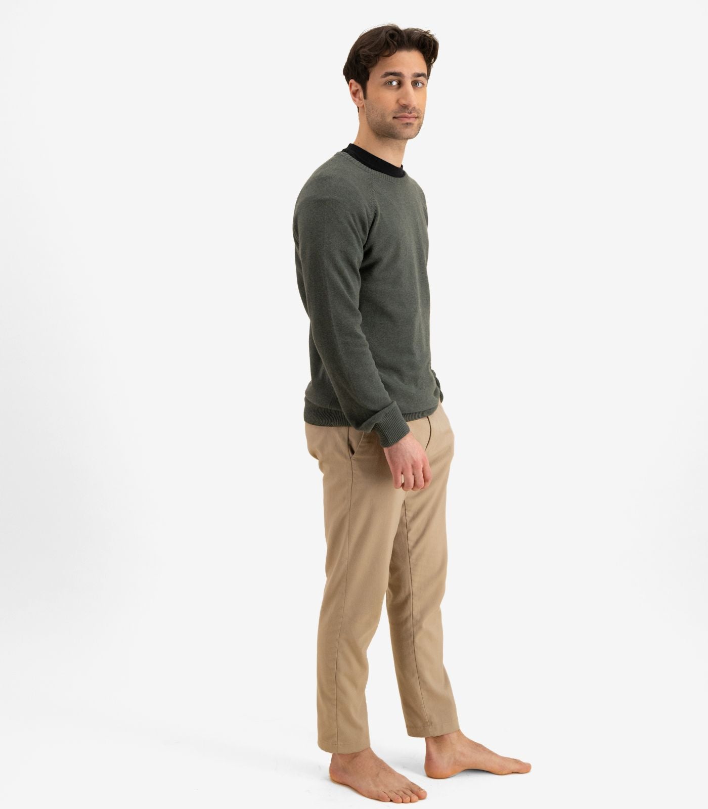 Bhumi Organic Cotton - Fine Knit Round Neck Sweater - Olive