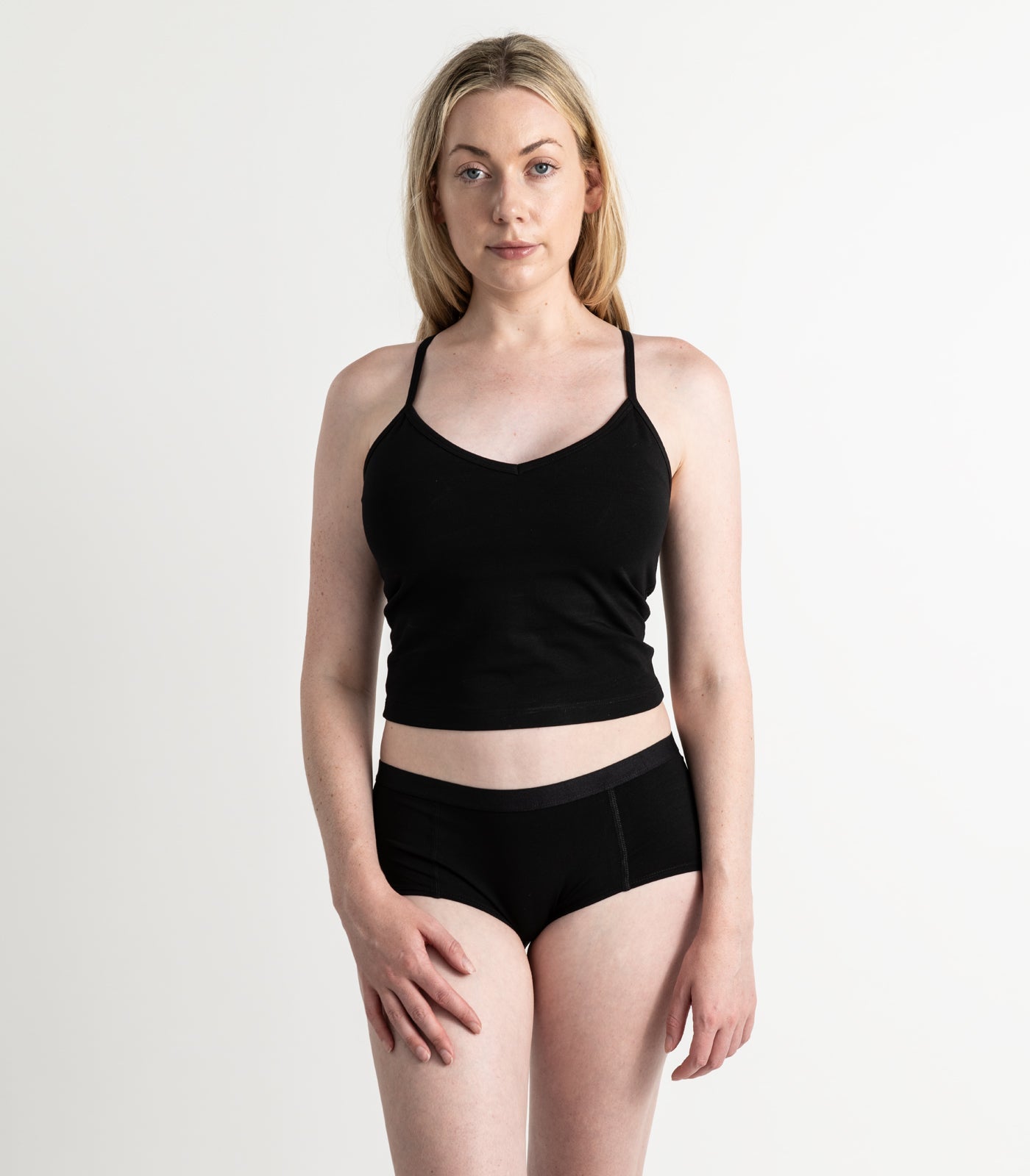 Bhumi Organic Cotton - Cropped Bra Top - Black