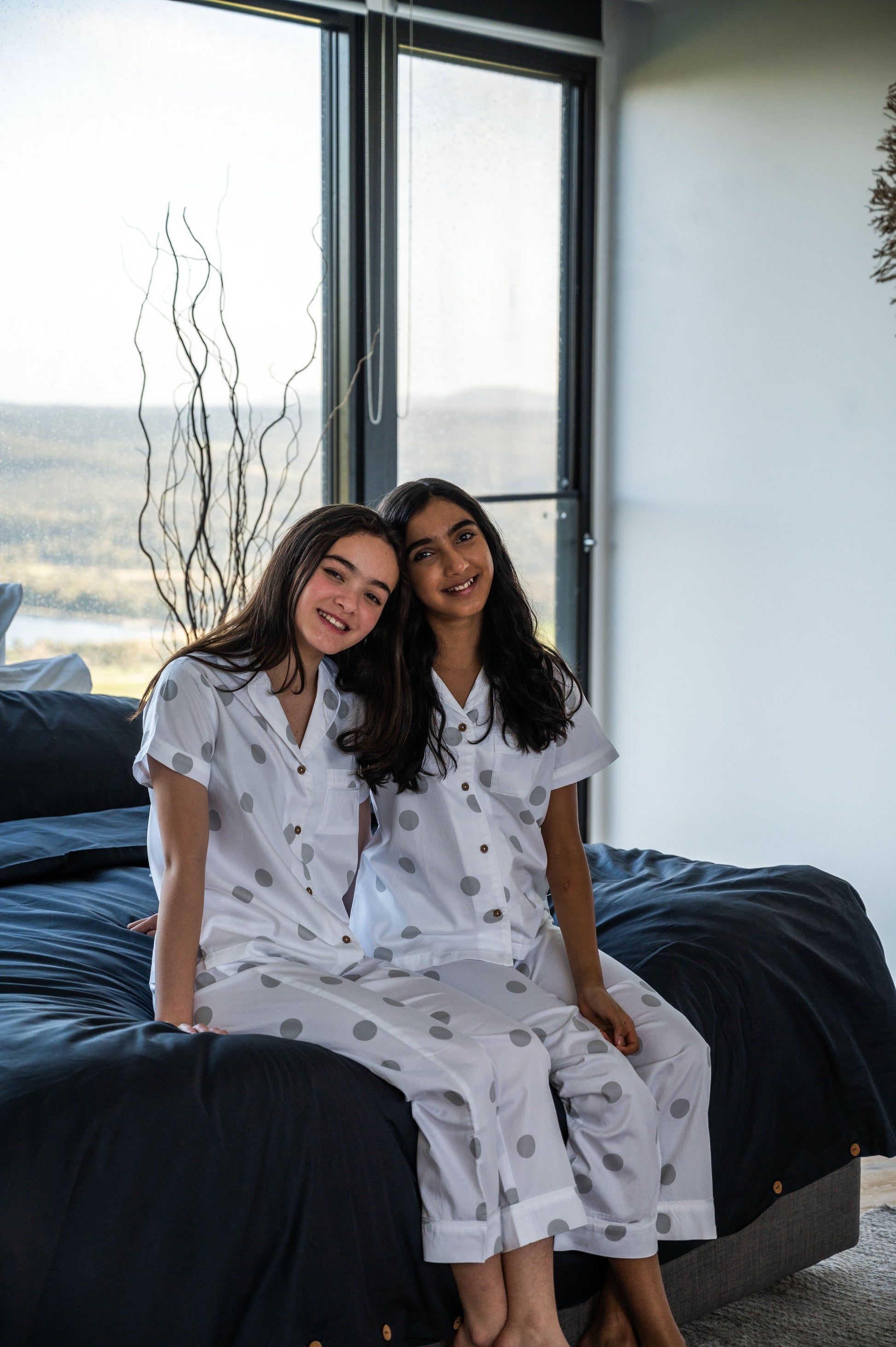 Bhumi Organic Cotton - Kids Sateen Short Sleeve PJ Set - Grey Dots