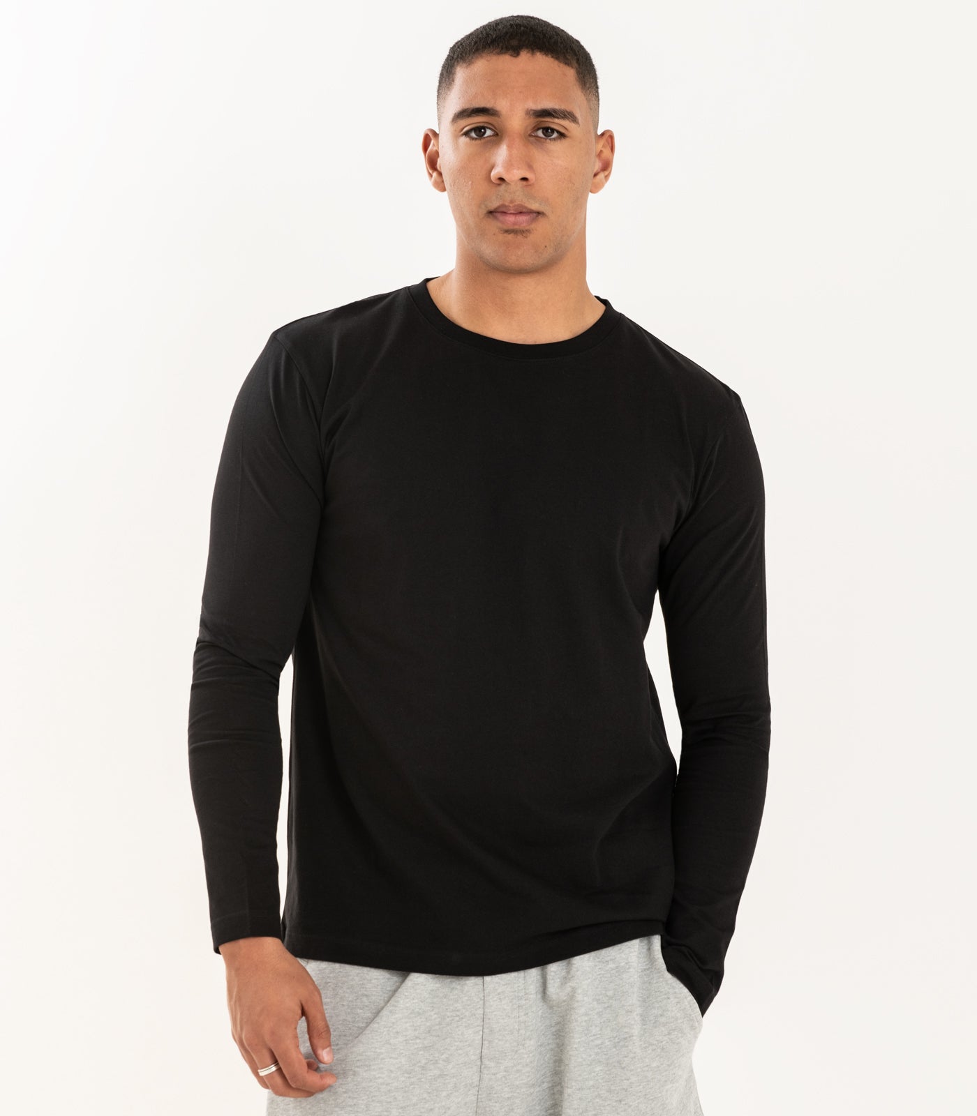 Bhumi Organic Cotton - Men’s Basic Long Sleeve Top (3 Pack) - Black