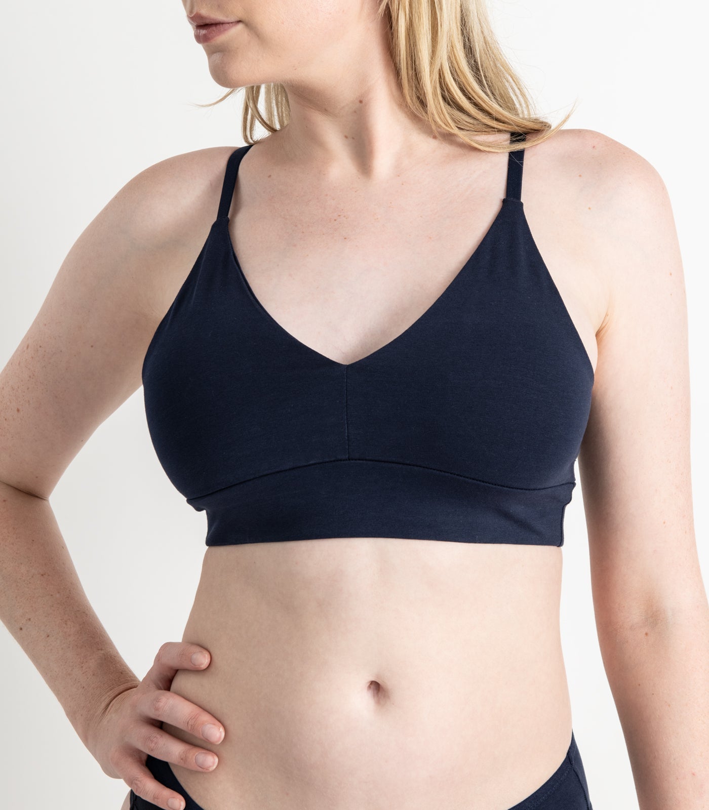 Bhumi Organic Cotton - Classic T-Shirt Bra - Navy