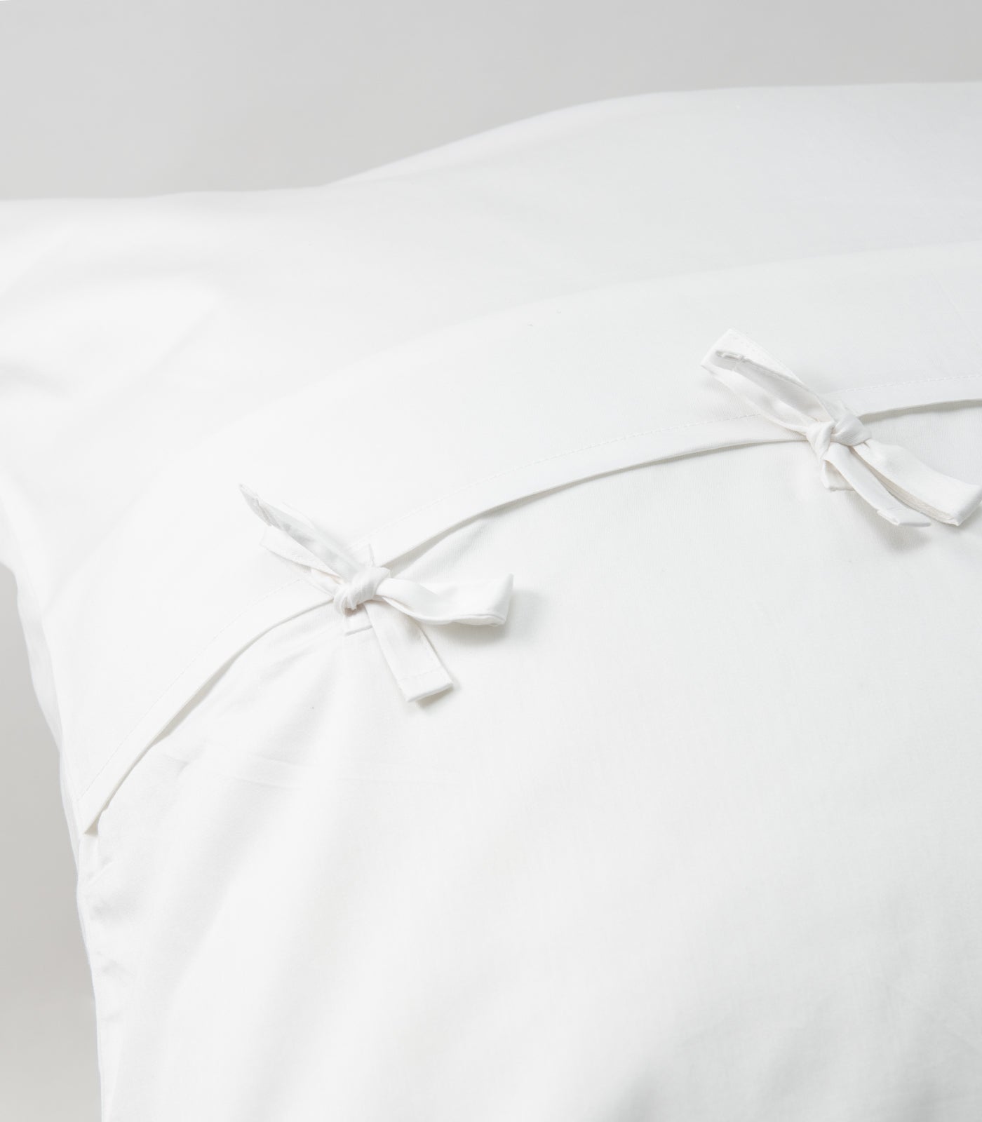 Bhumi Organic Cotton - Sateen Pillow Cases (pair) - European - White