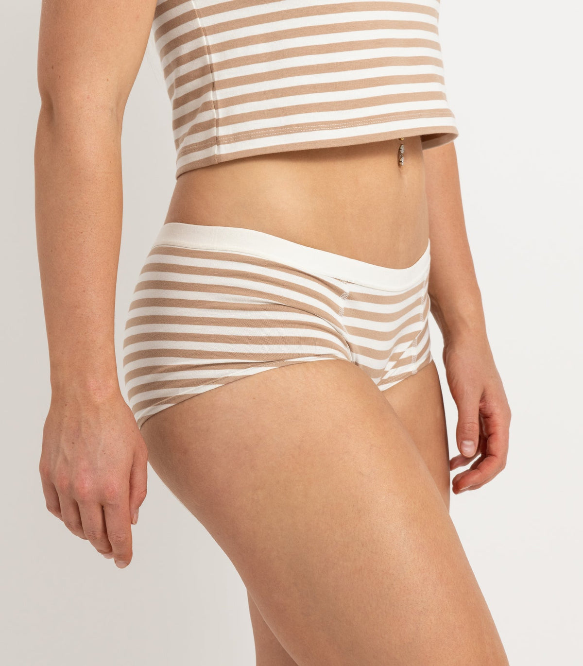 Bhumi Organic Cotton - Boy Short (2 Pack) - Tan Stripe