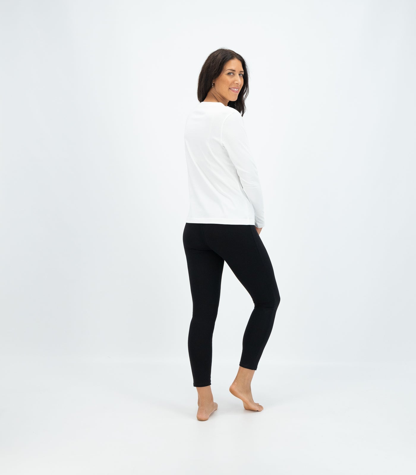 Bhumi Organic Cotton - Basic Long Sleeve Top - White